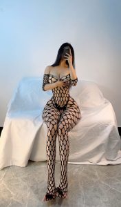 【微-密】俏妞qiaoniuTT-连体拉丝[32P4V-657MB]-蜜桃啵啵