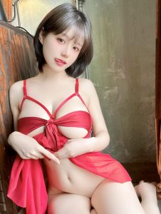 小仓千代w – NO.070 2023年12月fantia会员合集(全9期） [118P1V-292M]VIP-蜜桃啵啵