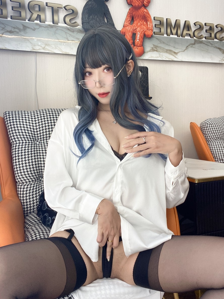 Money冷冷–Coser作品资源合集【持续更新中】预览图 8 Money冷冷–Coser作品资源合集【持续更新中】预览图 8