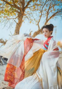 桜桃喵 – NO.206 惊鸿 [15P-375MB]-蜜桃啵啵