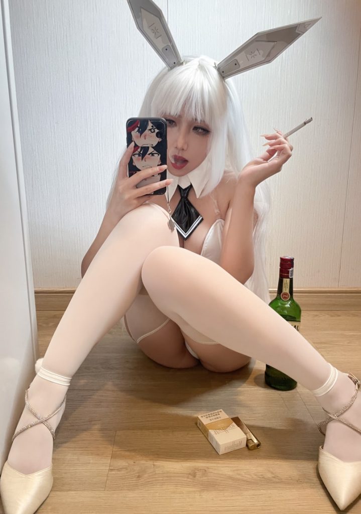 绞肉姬 – 白兔布兰尔 [11P-29MB]-蜜桃啵啵